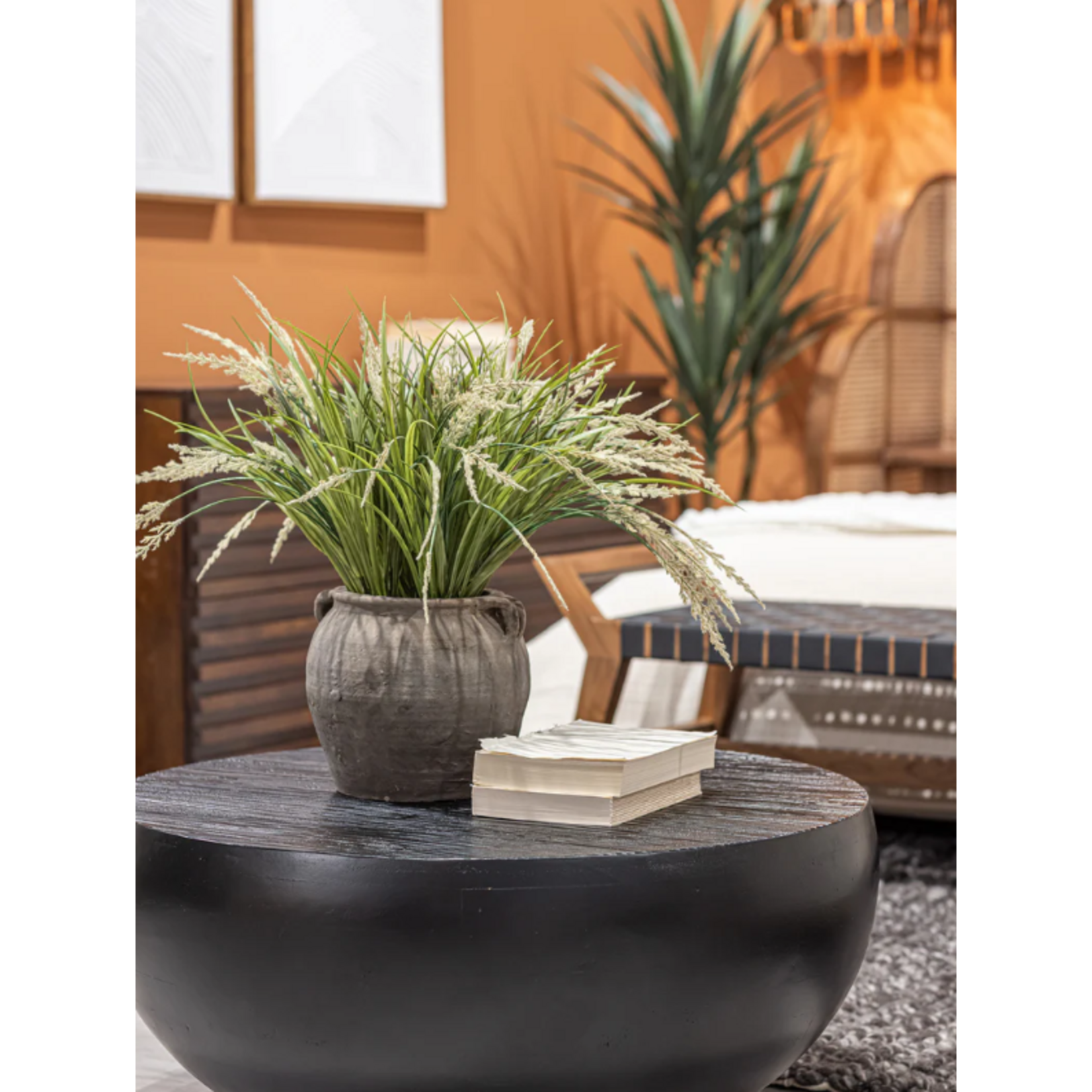 Ponte Planter with Lavender AR1743UV