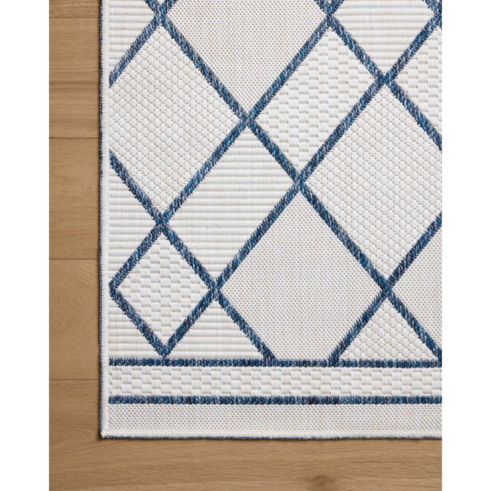 ESN-08 IVORY EASTON RUG 7.10X10