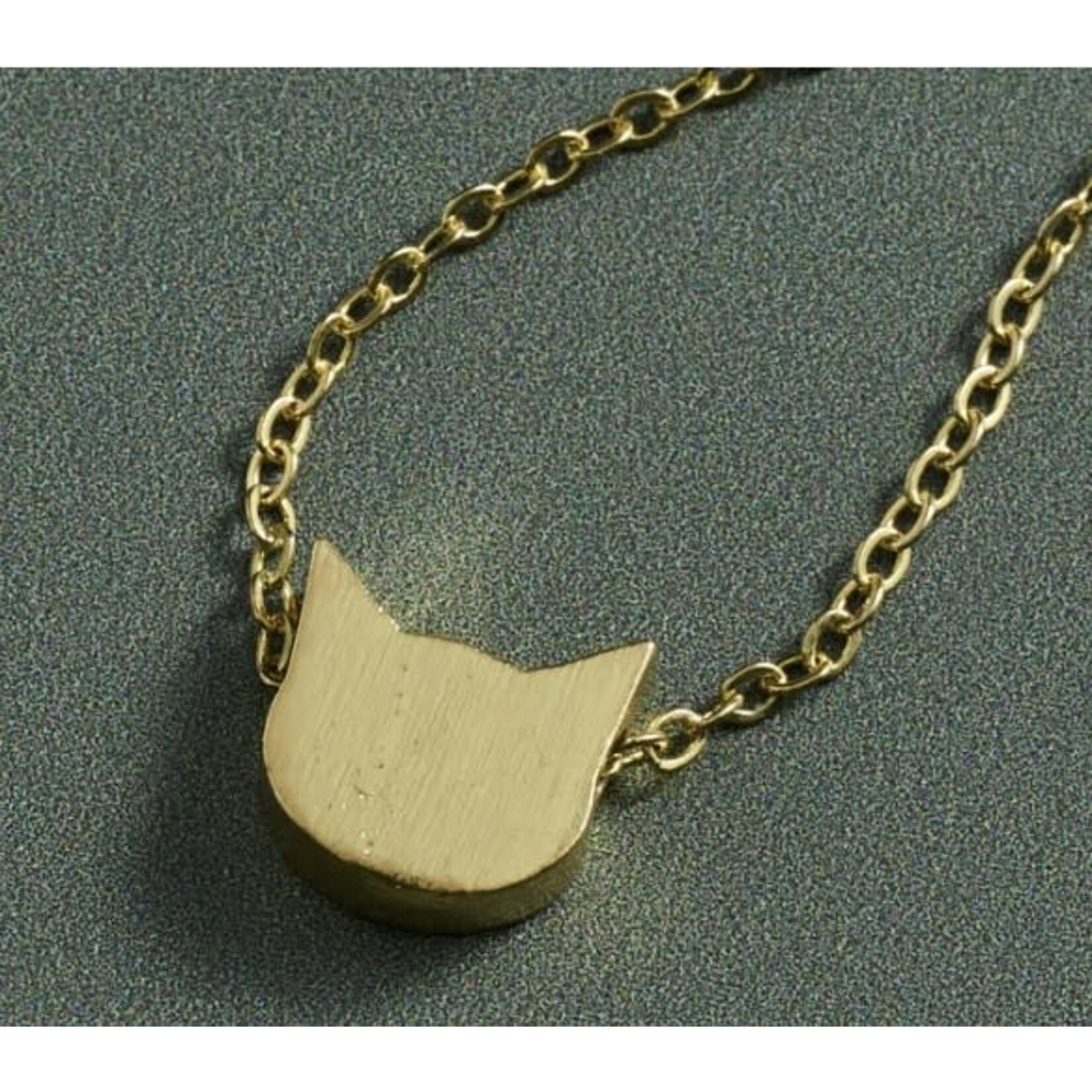 India Necklace Dainty Cat Face Charm Brass 16L Gold