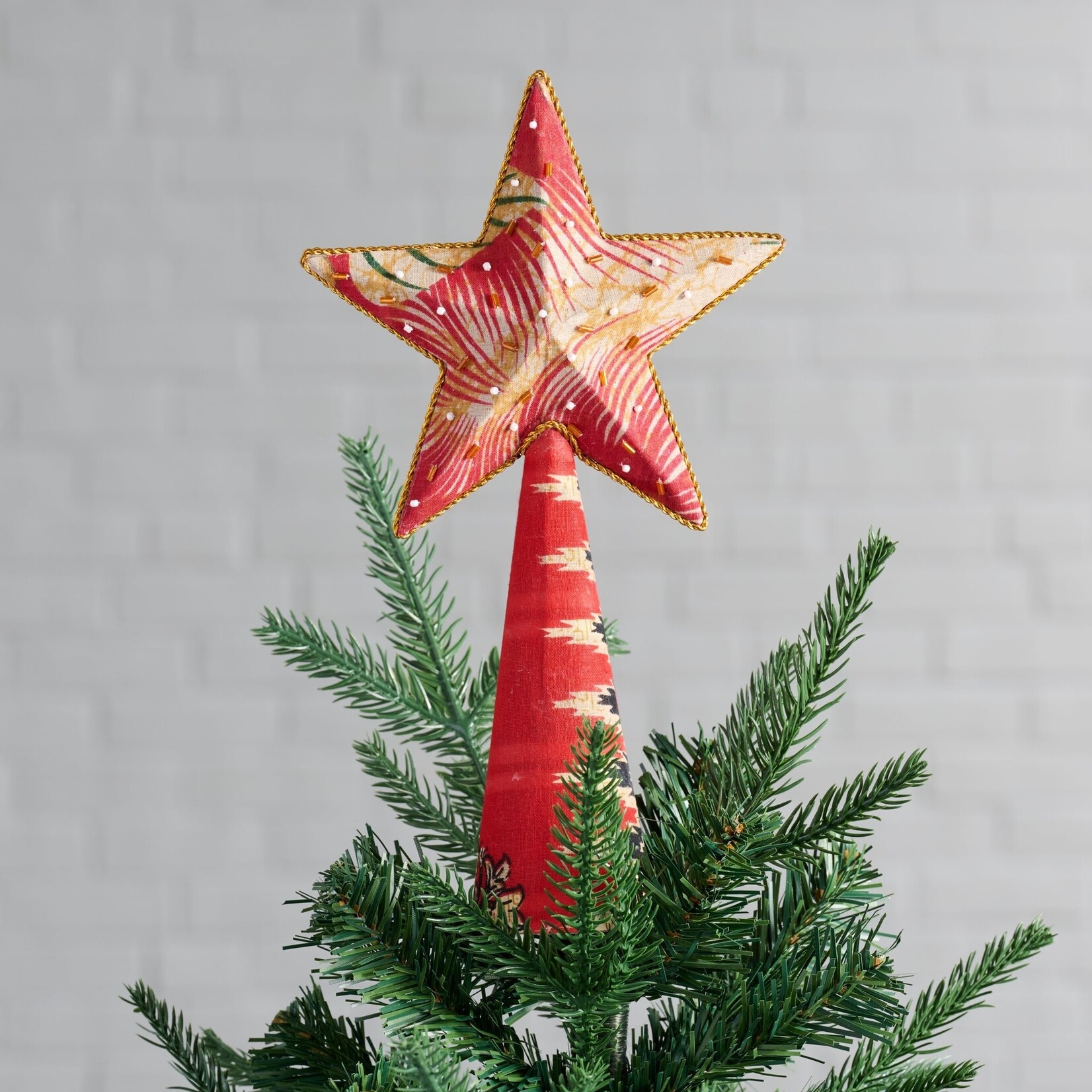 Bangladesh Tree Topper 3D Star Paper/Sari 6Wx10.5H Asst/Gold
