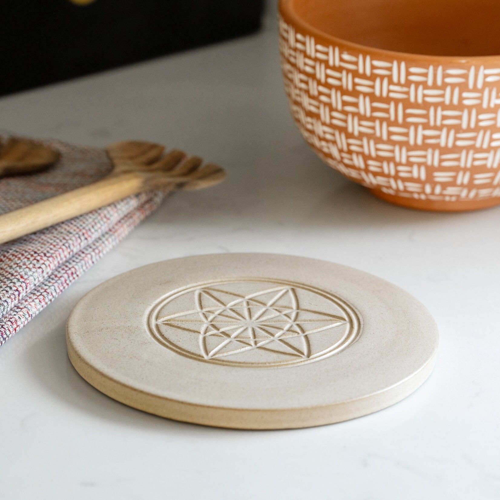 Nepal Trivet Equilibrium Of Life Ceramic 7D Tan