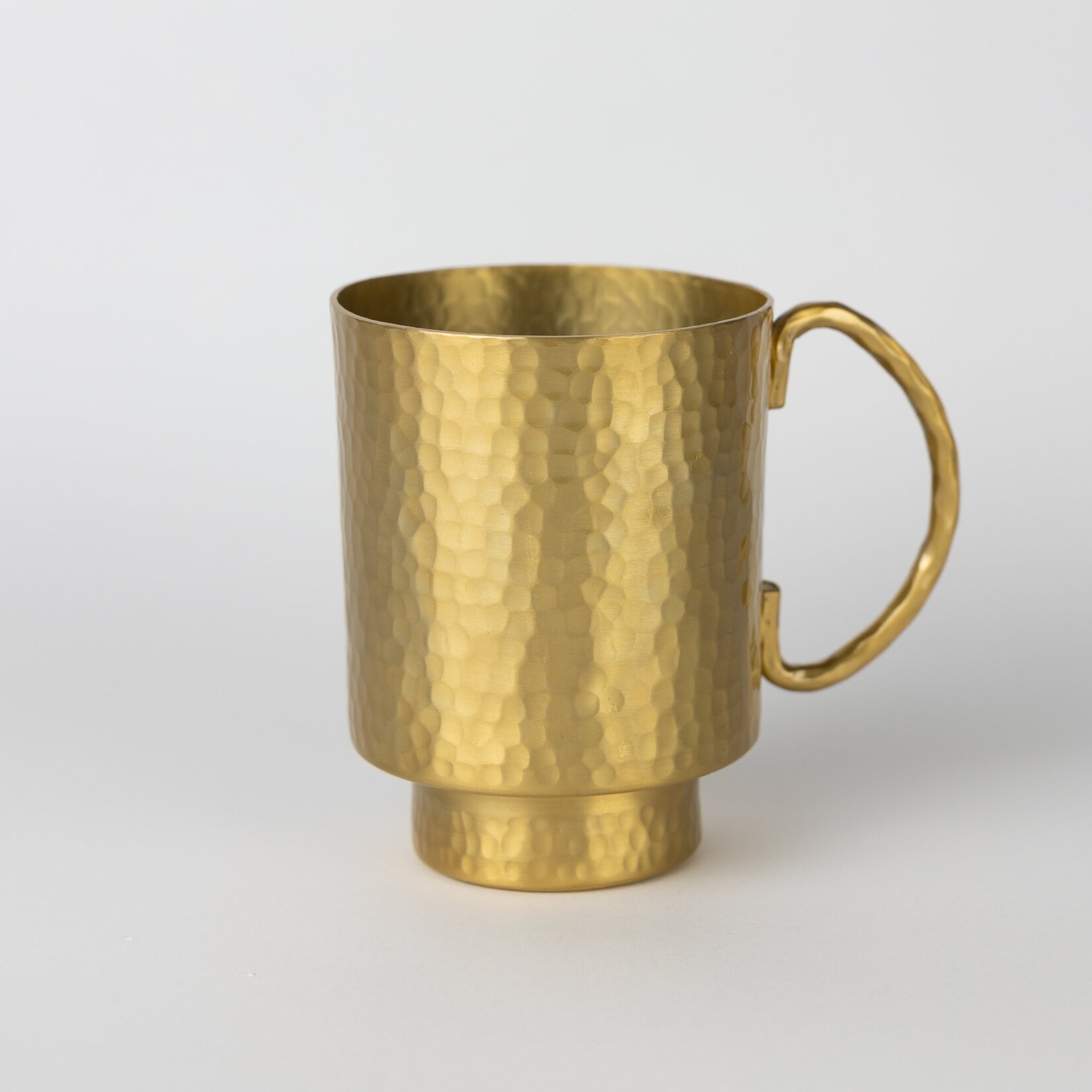 India Mug Mogul F/20Oz Hammered Alum 3.5Dx4.75H Brass
