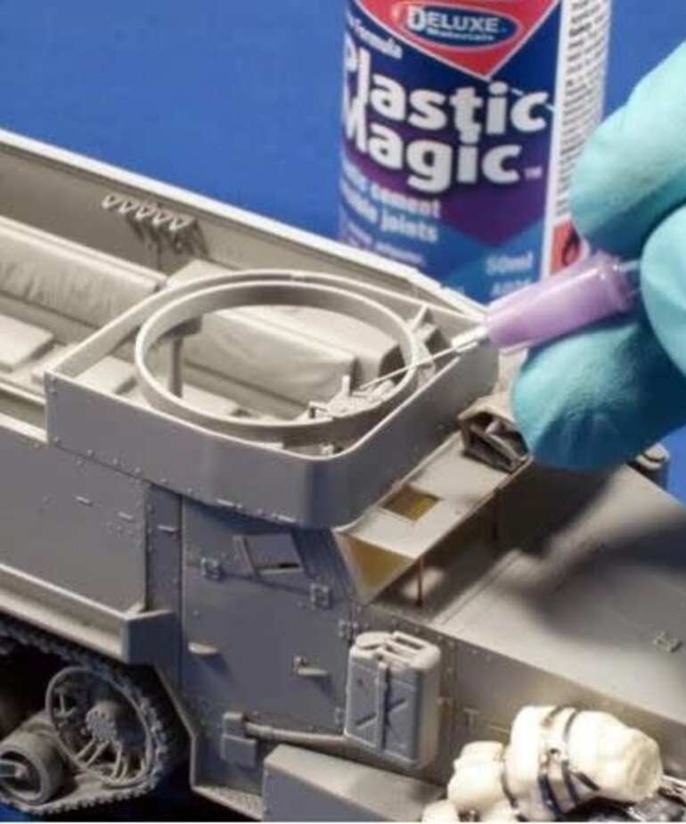 Deluxe Materials Deluxe Materials Pin Flow Plastic Modeller's Solvent Glue Applicator