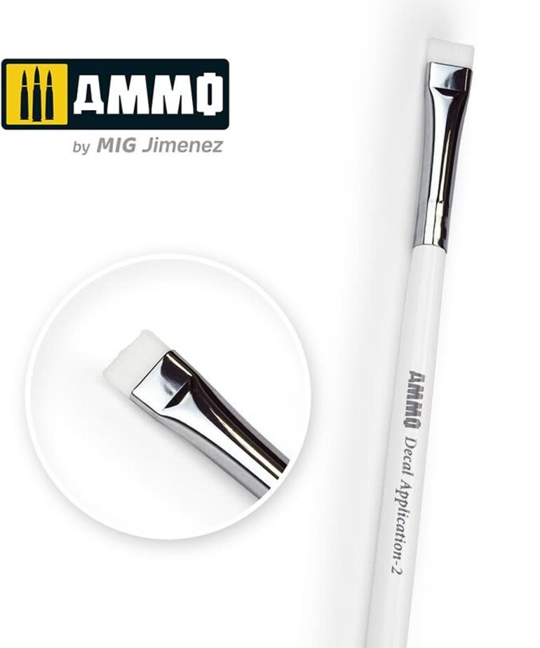 Ammo by Mig Jimenez A.MIG-8707 Markings & Decal  Application Brush Step 2