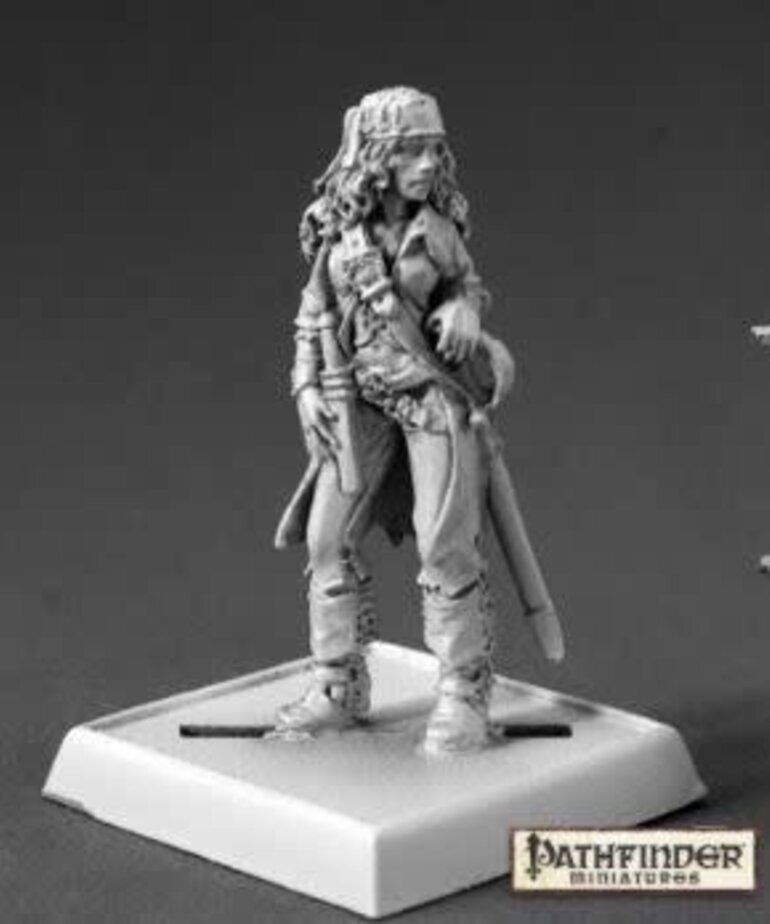 Reaper Reaper (Metal) Pathfinder Miniatures 60146 Kassata Lewynn, Rogue (1)