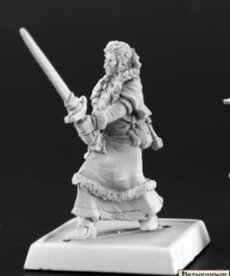 Reaper Reaper (Metal) Pathfinder Miniatures 60167 Hestrig, Female Fighter (1)