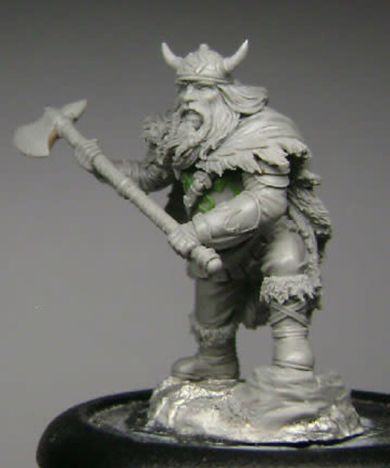 Dark Sword Miniatures Dark Sword Miniatures (Metal) Male Dwarven Fighter with Great Axe (1)