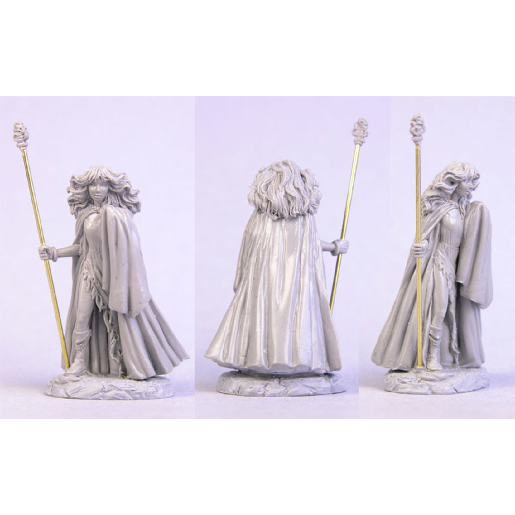 Dark Sword Miniatures Dark Sword Miniatures (Metal) Elmore Masterworks - Female Mage with Staff (1)