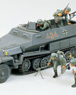 Tamiya Tamiya: 1/35 German Hanomag Sdkfz 251/1
