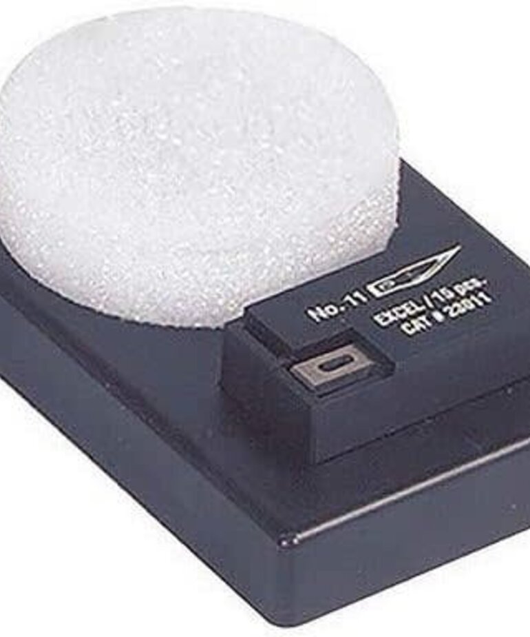 Excel Excel Knife Holder With Blade Dispenser