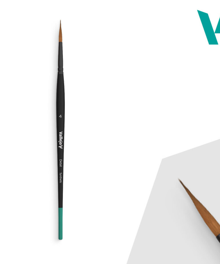 Vallejo Detail Brush: Round Synthetic No. 4