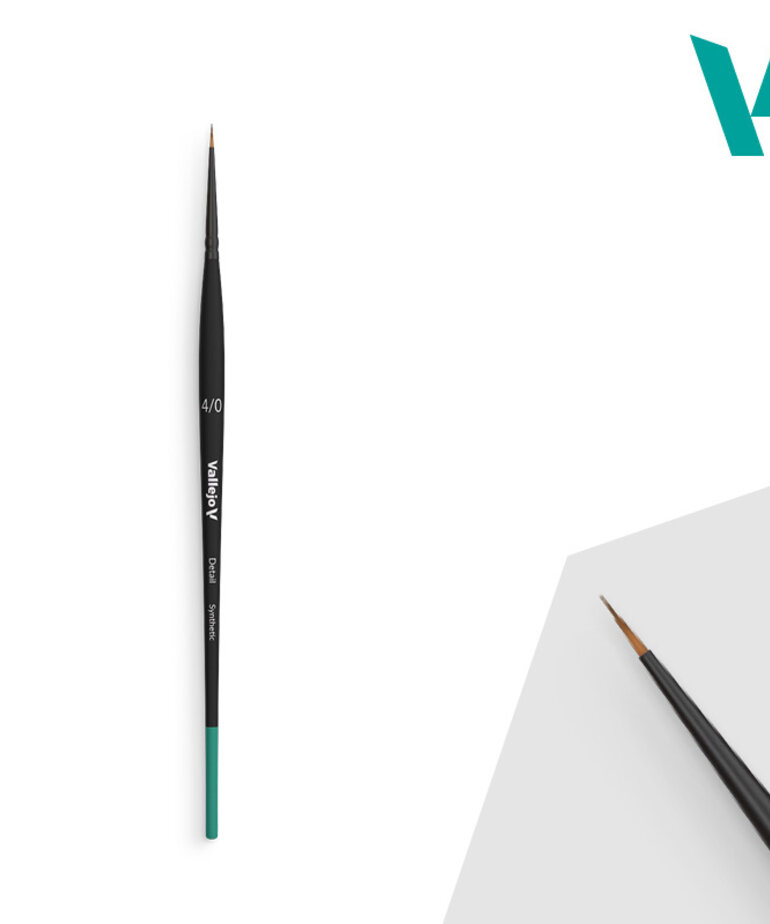 Vallejo Detail Brush: Round Synthetic No. 4/0