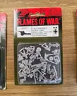 Flames of War NOS: Flames Of War GE563 7.5cm GebG36 or 10.5cm LG40 Fallschirmjager, Two models with Recoilless option Light Artillery Battery