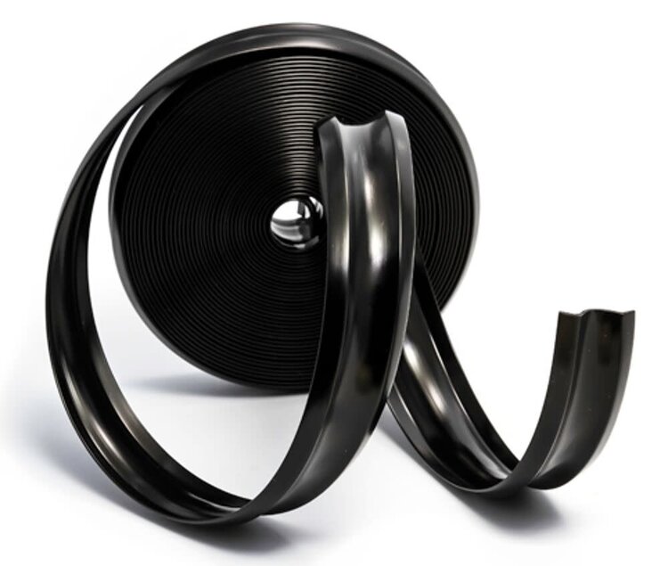 Camco Vinyl Insert Black  1" (Sold per Feet)