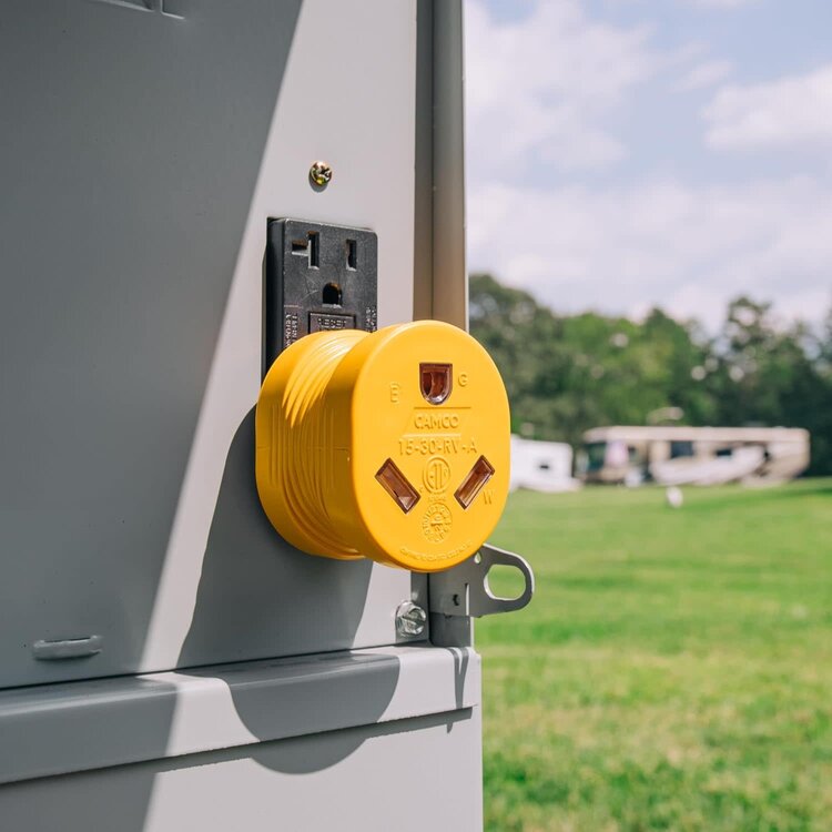 Camco 15M-30F Electrical Adapter CSA Carded
