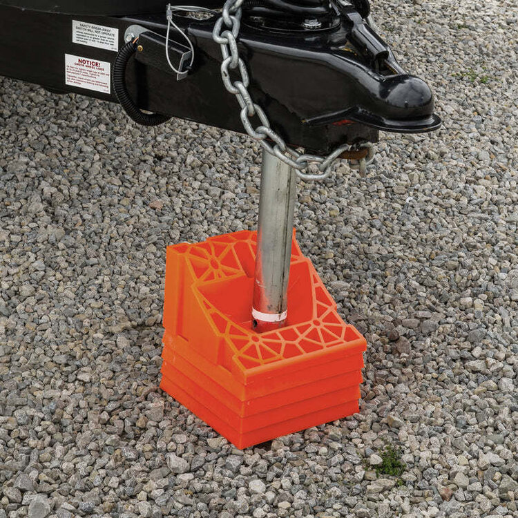 Tri-Lynx Chock R Dock/Used As Wheel Chock And Tongue Dock