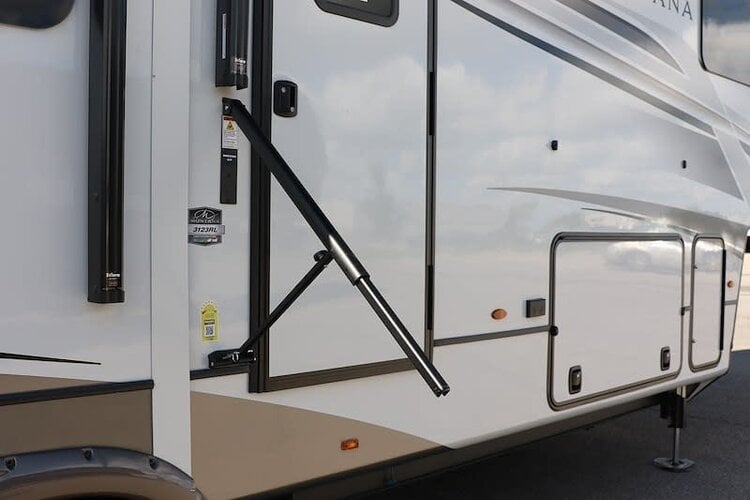 MOR/ryde Entry Step Hand Rail; Safe-T-Rail; Use With RV Steps; Short; 48 Inch Telescopic Length; Extends 34 Inch Length From RV Wall; Not Illuminated