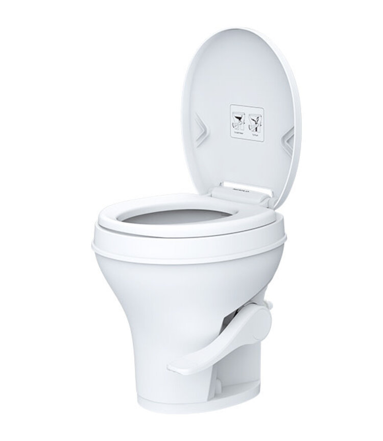 Seaflo high toilet with sprayer