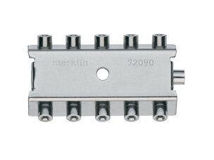 Märklin Märklin 72090 Distribution Strip (New Plugs)