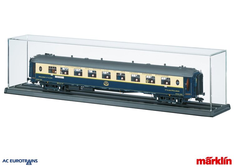 Märklin 58110 CIWL Parlor Car with a Cover
