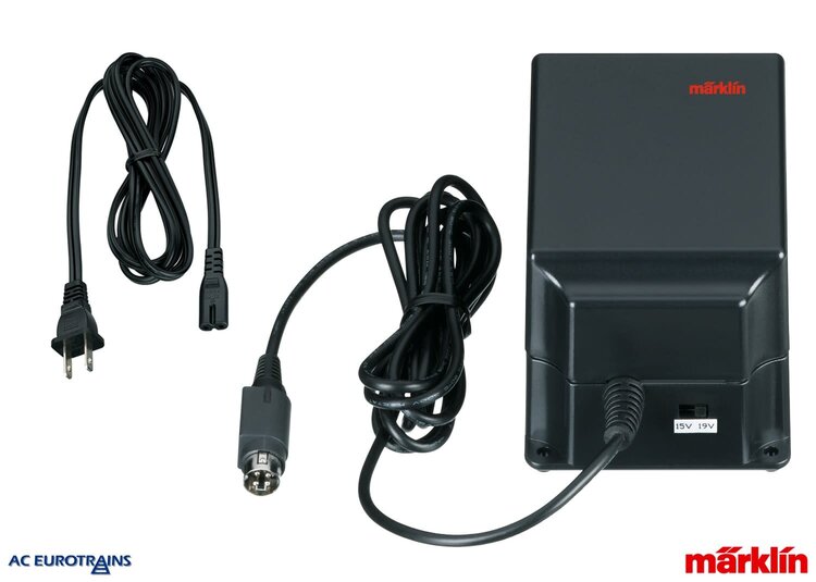 Märklin Märklin 60045 US 120V-240V Switched Mode Power Supply 19V/15V 60W/50W