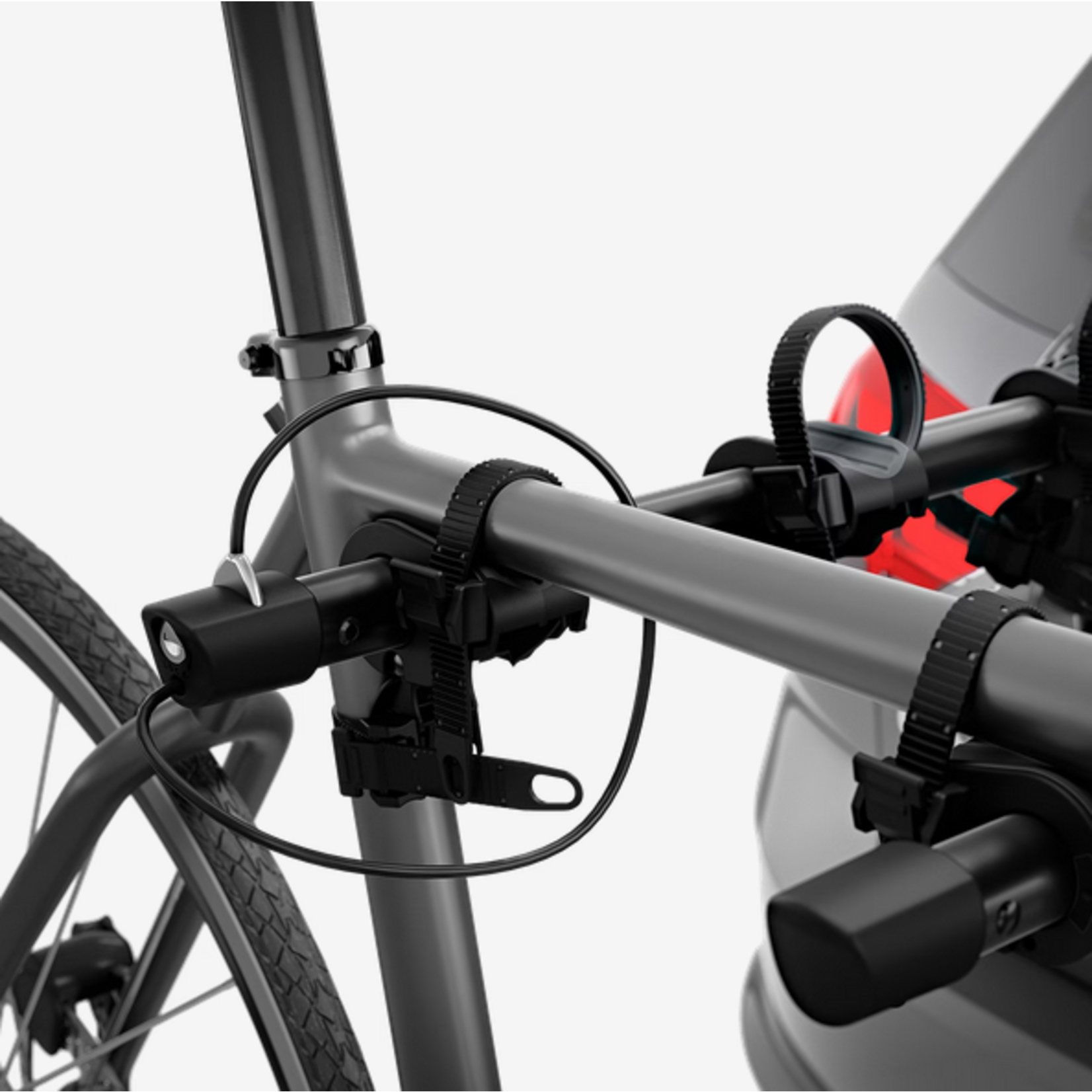 Thule Thule Gateway Pro 3 Trunk Rack: 3-Bike