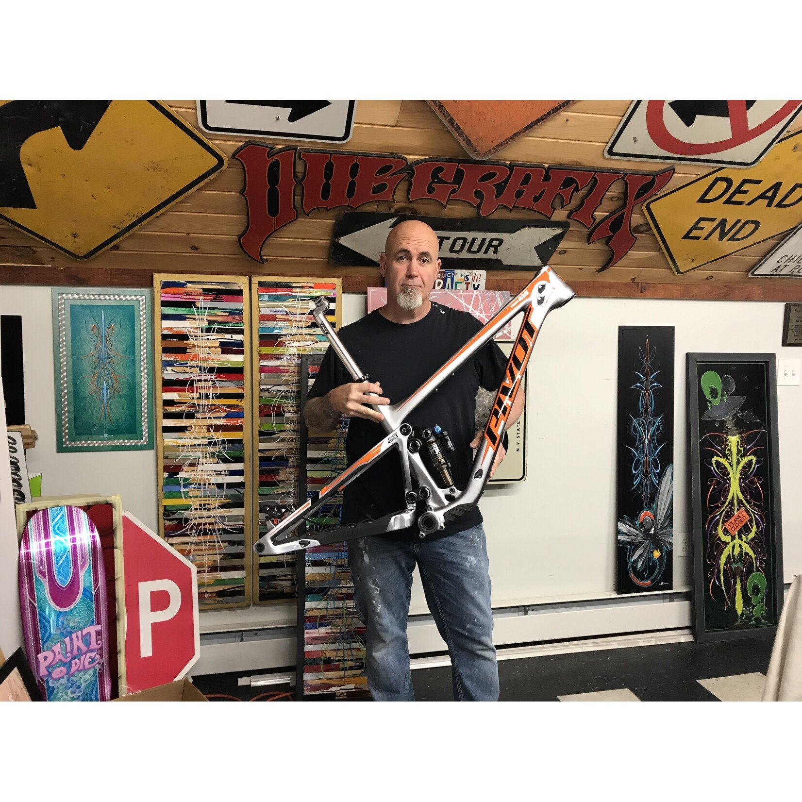 2022 Pivot Mach 429 Enduro Large Custom (pre-owned)