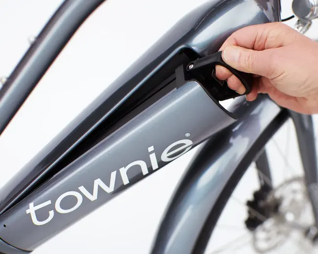 Electra Townie Path GO! 10D Step Thru 27.5 - Medium - Holographic