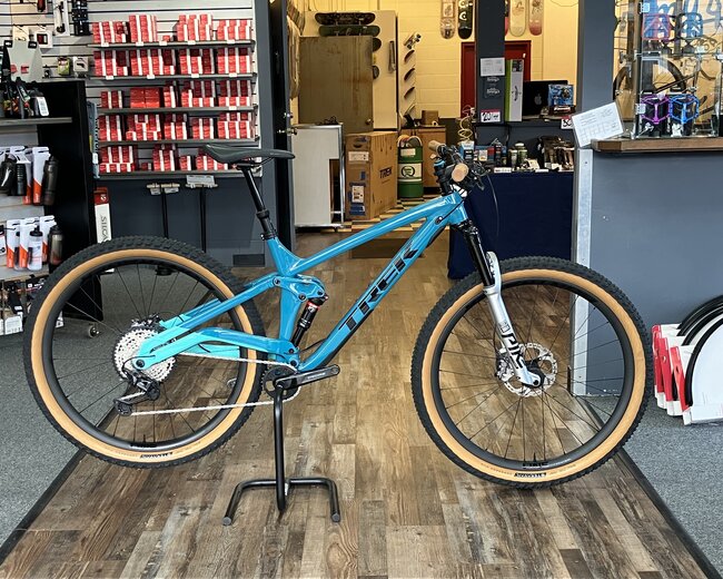 Tommy's Pro Build - TREK Full Stache - Large - Teal / Miami Green - ON SALE!