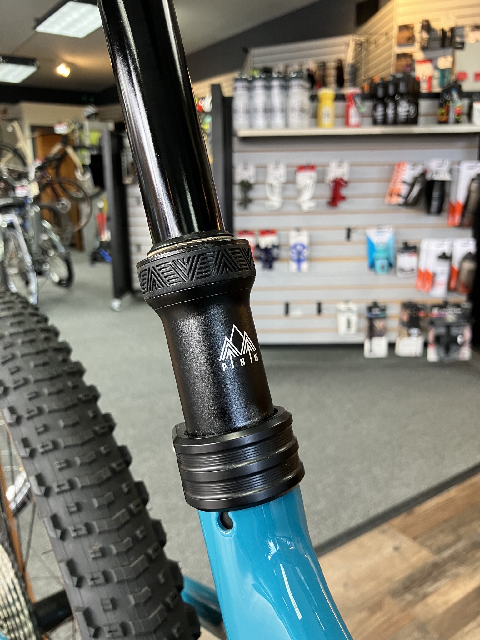 Trek Tommy's Pro Build - TREK Full Stache - Large - Teal / Miami Green - ON SALE!