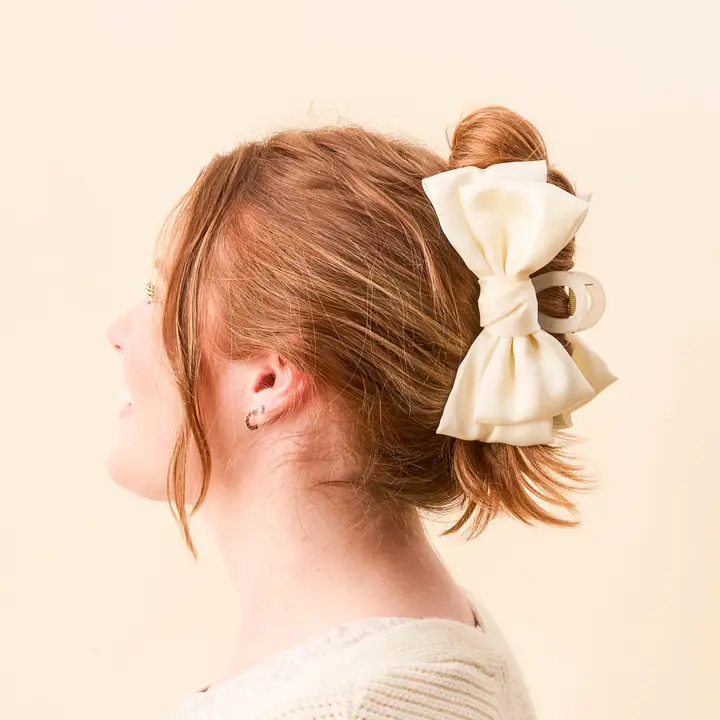 The Darling Effect Satin Bow Claw Clip