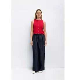 Mod Ref Strawberry Swirl Top