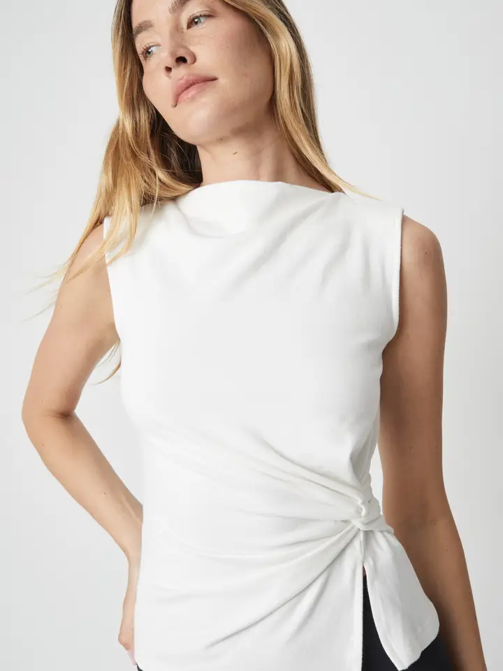 Mod Ref Boardroom Twist Top