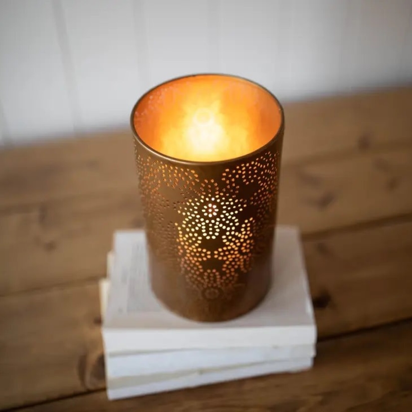 Foreside Home Albus Candle Holder