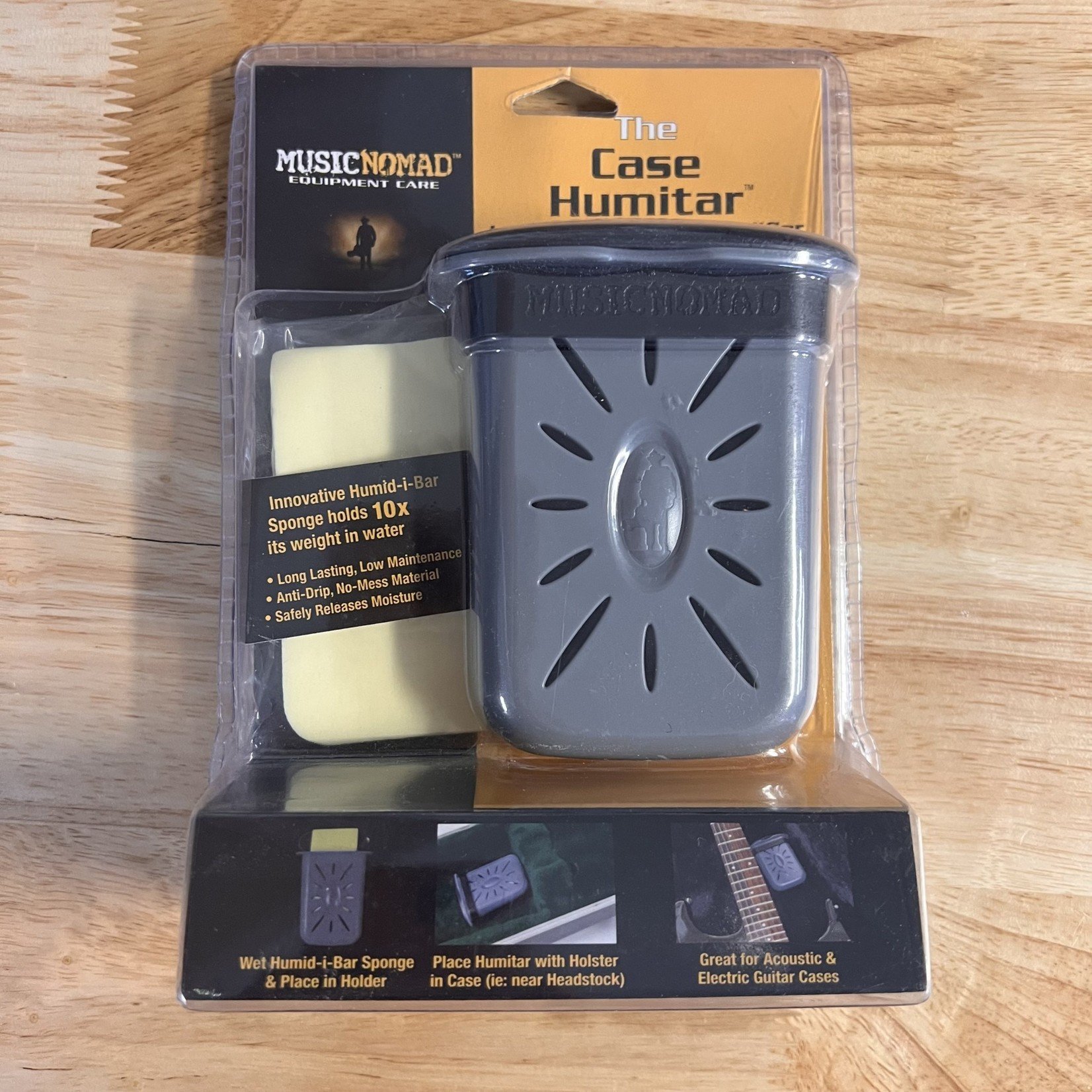 Music Nomad Music Nomad The Humitar - Instrument Case Humidifier w/ Case Holster 3" x 3.75