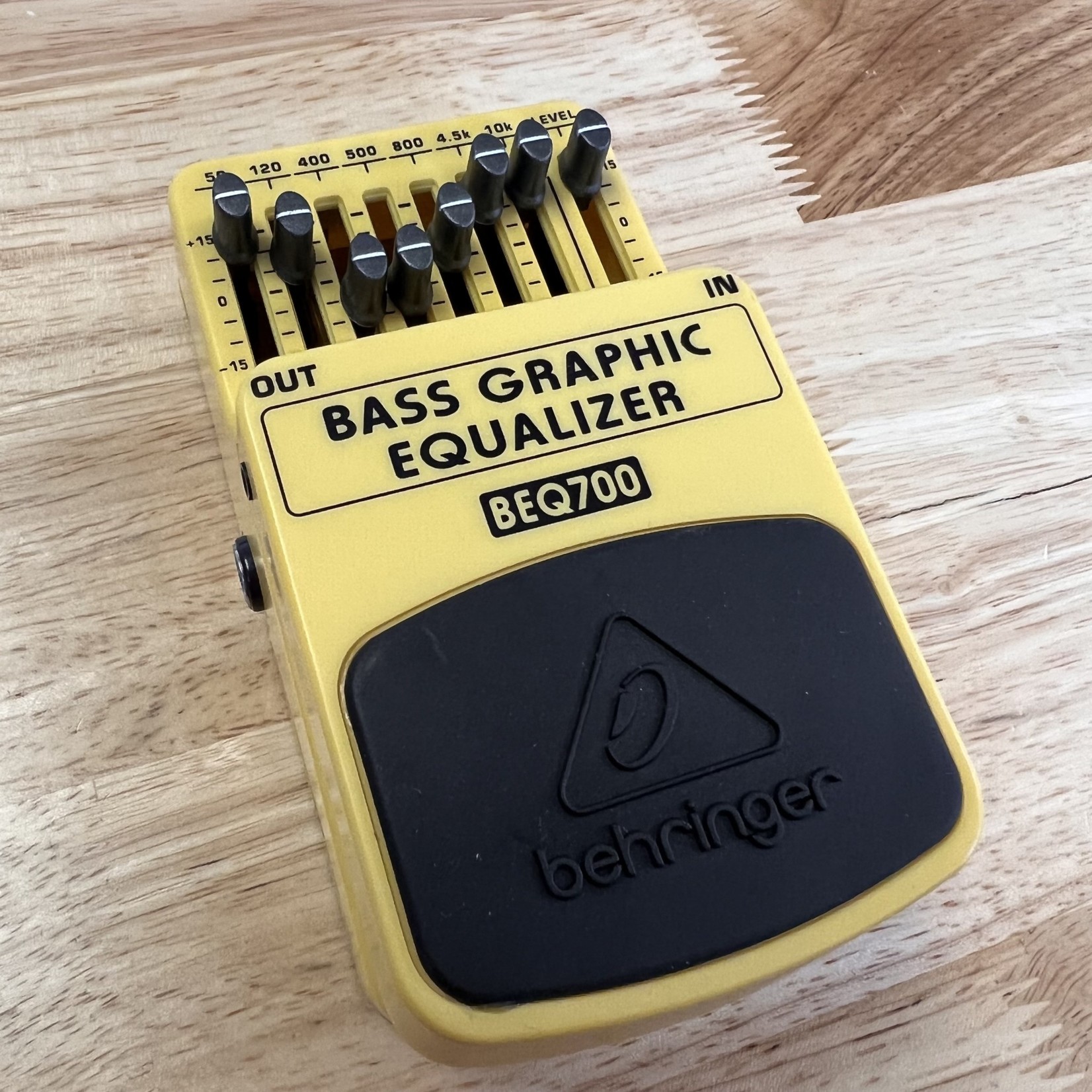 Behringer Bass Grpahic Equalizer Matt's Guitars