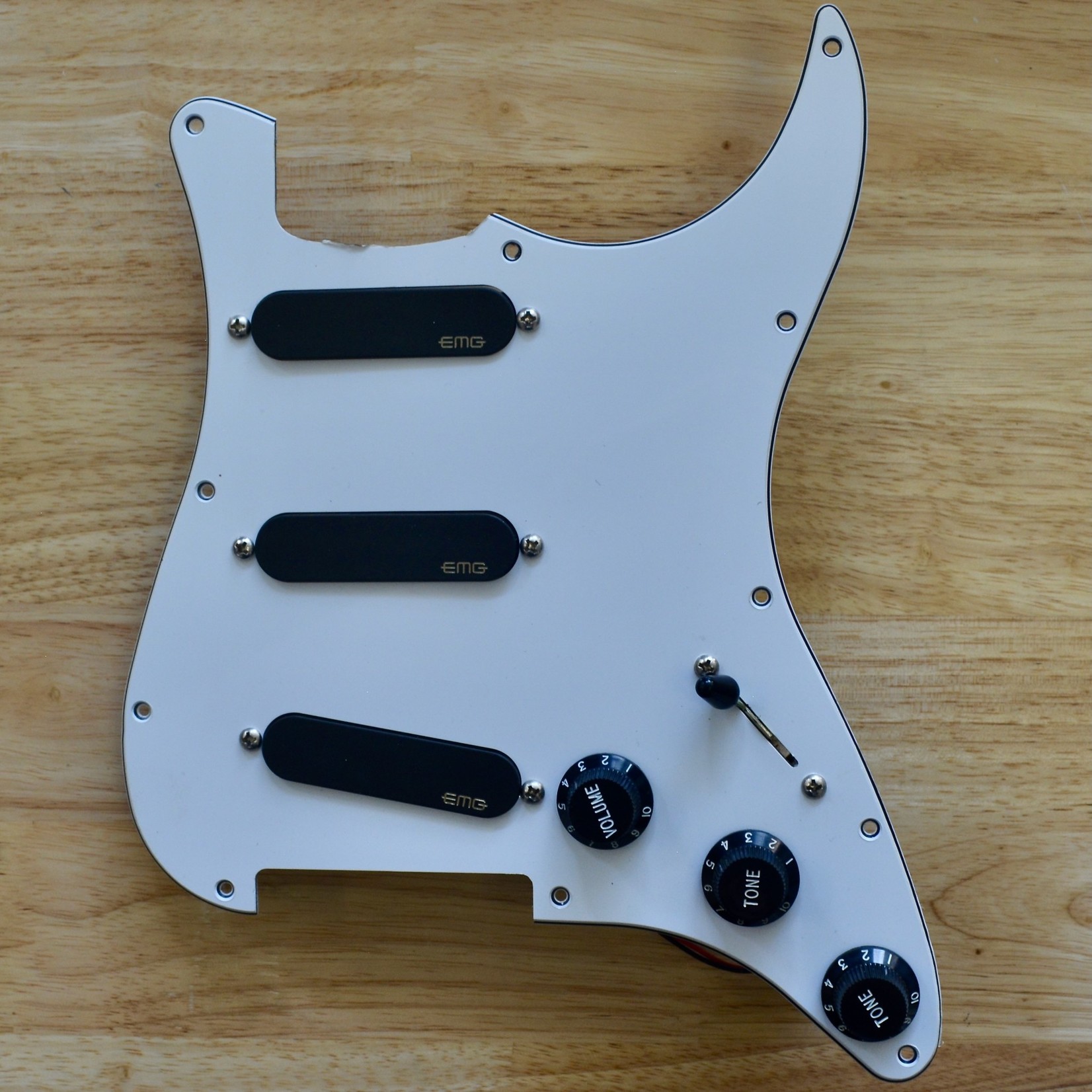 emg pre wired strat pickguard