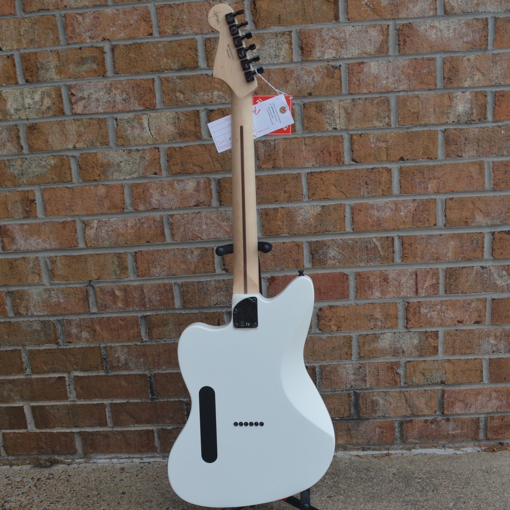 Fender Fender Jim Root Jazzmaster® V4, Ebony Fingerboard, Flat White