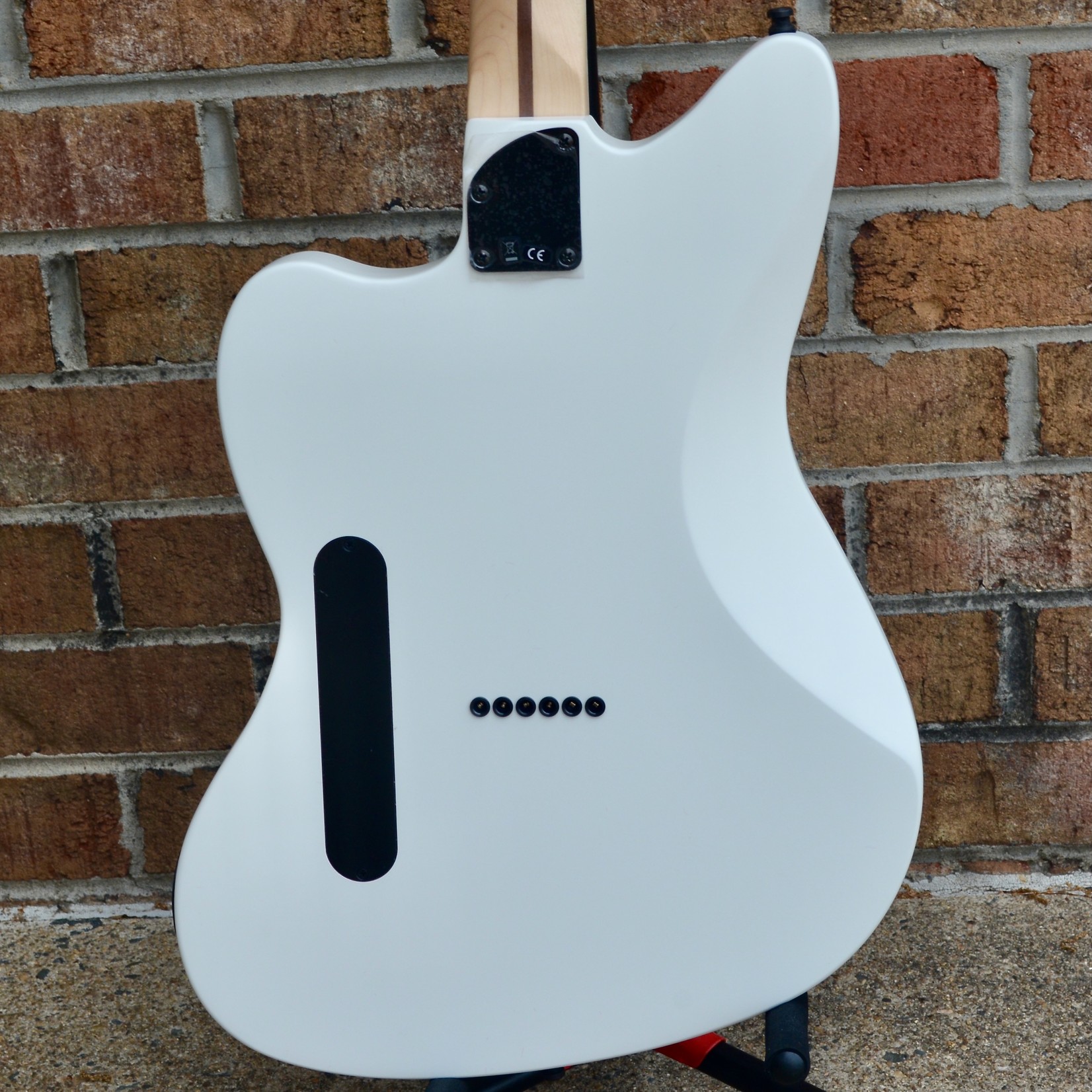 Fender Fender Jim Root Jazzmaster® V4, Ebony Fingerboard, Flat White