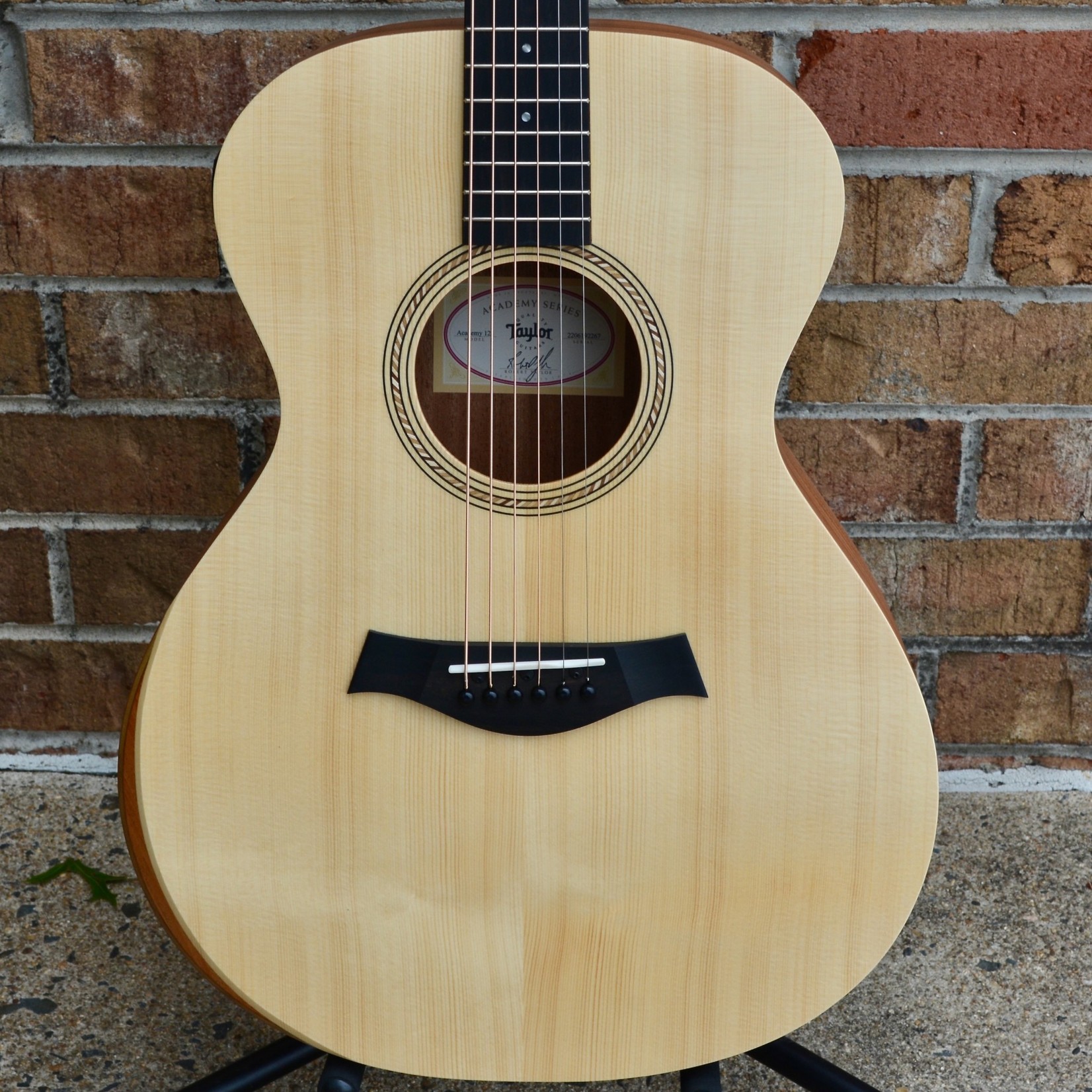 Taylor Academy 12e - Matt's Guitars