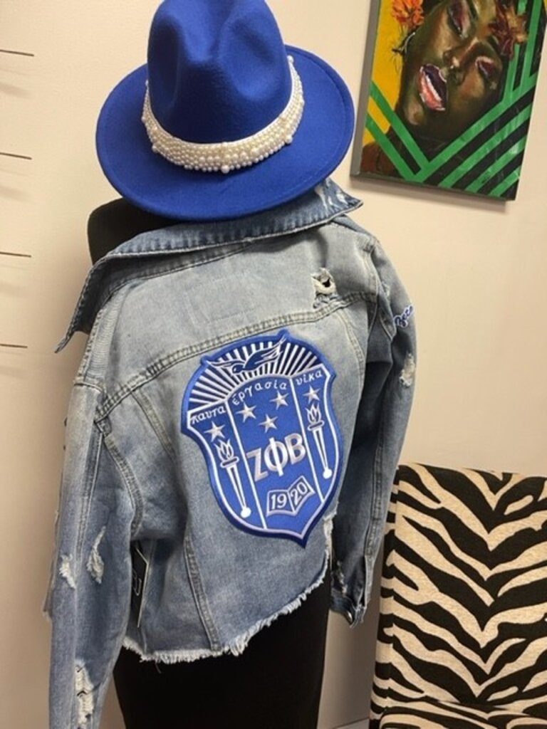 ΖΦΒ Blue Hat with Pearls (FA24)