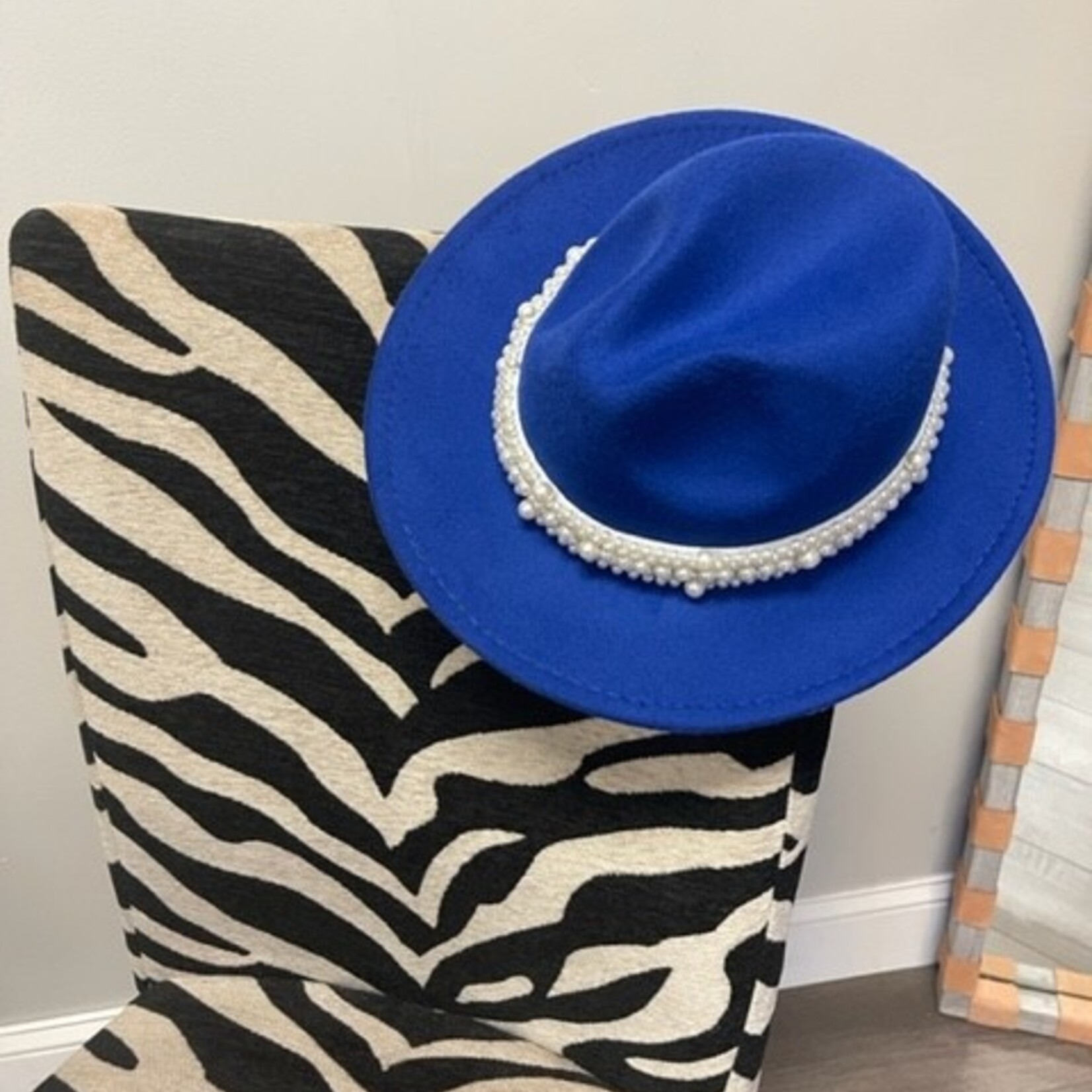 ΖΦΒ Blue Hat with Pearls