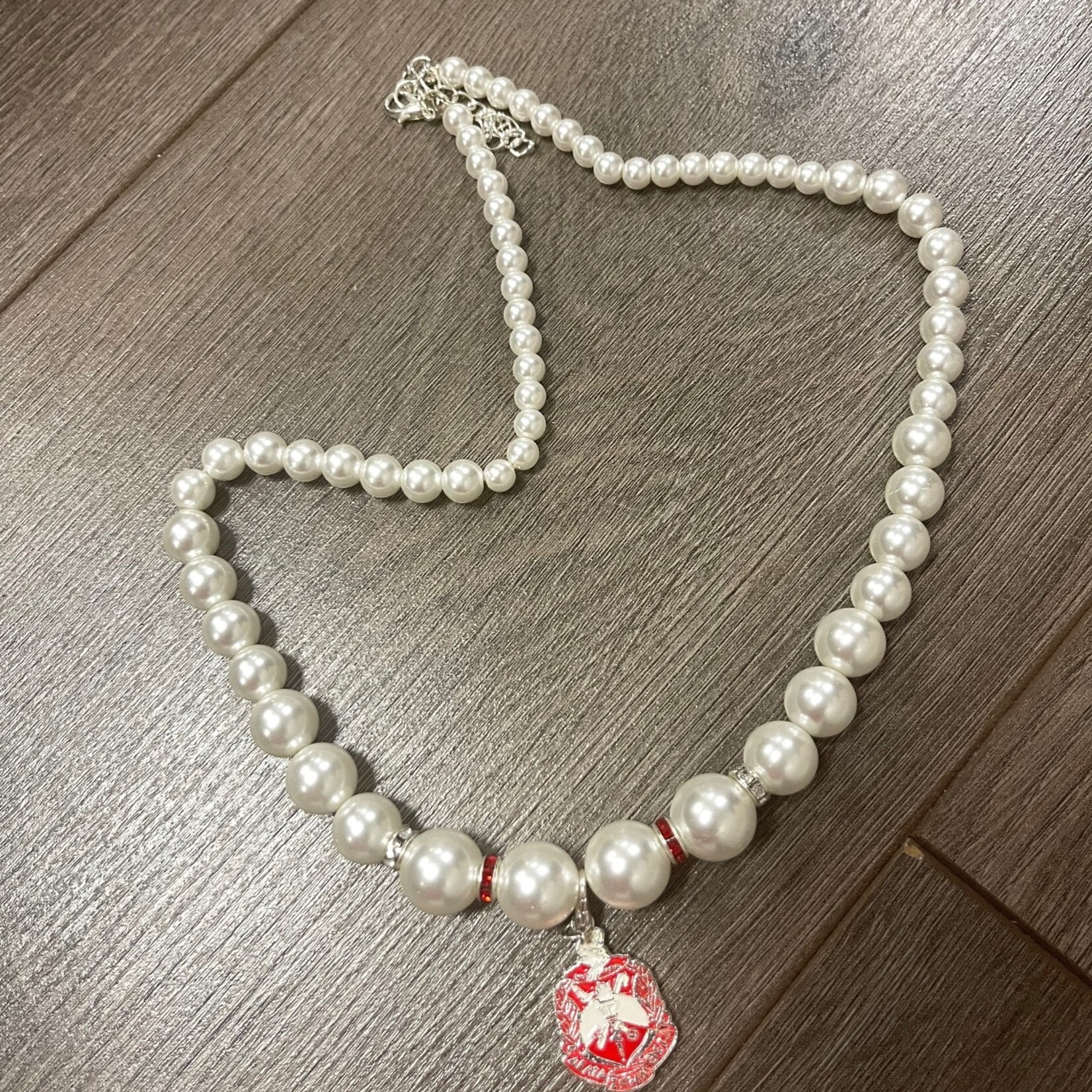 ΔΣΘ DST Pearl Necklace with Shield