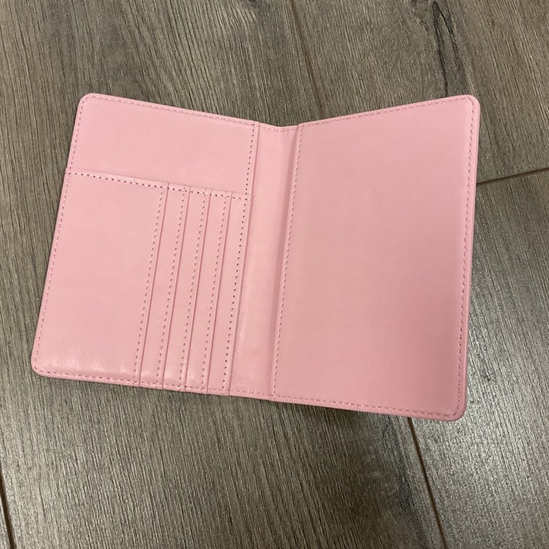 ΑΚΑ AKA Pink Leather Passport Cover (I2)