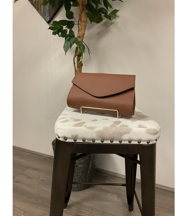 Light Brown Clutch (FA24)