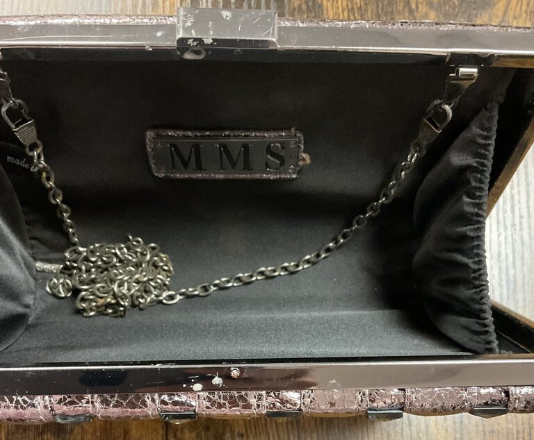 W Studded Silver Clutch (FA24)