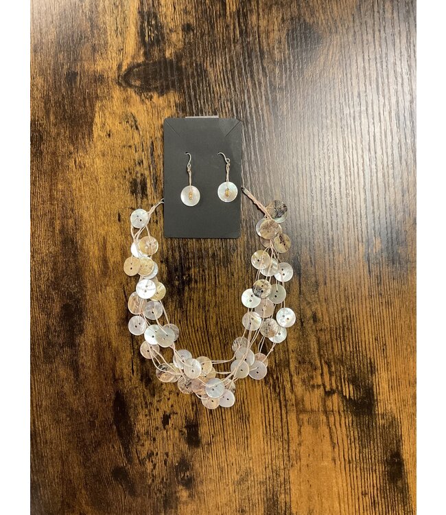 W Cute-as-a-button Earrings