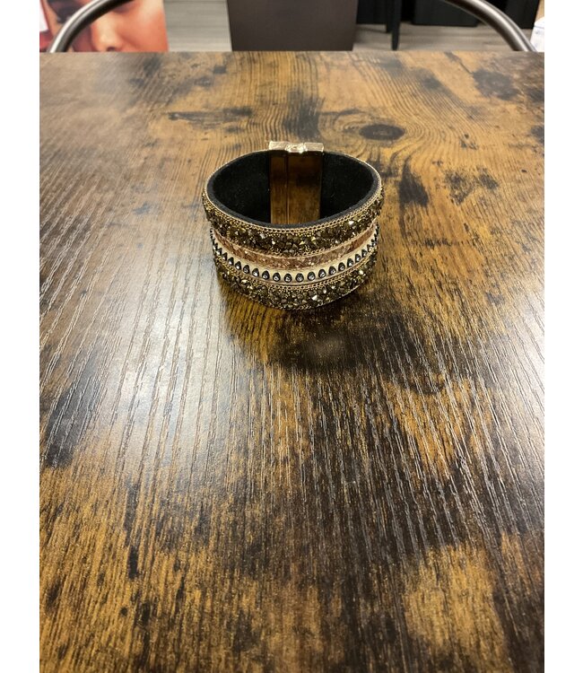 W Magnetic Beaded Cuff Bracelet