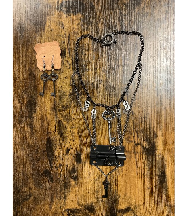 W “Lock and Key” Necklace