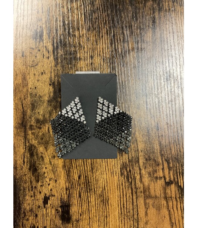 W Dazzling Dangle earrings